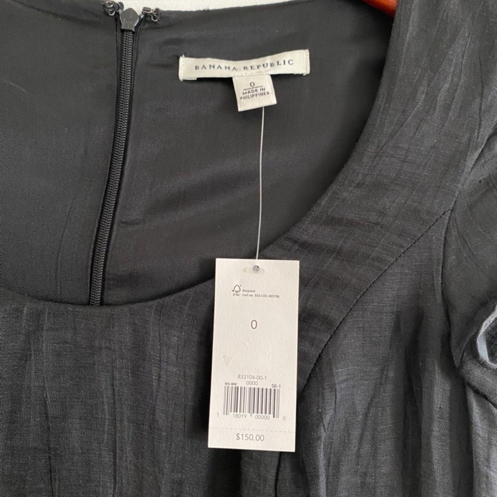 Banana Republic, NWT, Size 0 dress - Picture 2 of 2